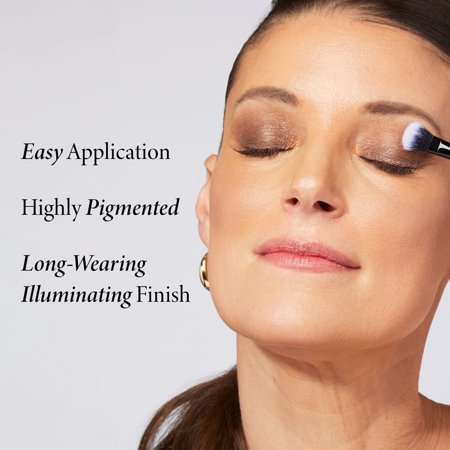 LG_BestoftheBestFullFaceBasicsAssetsRefresh_ProductBenefitswithModel-ECommerce_JPG_0b8e5e48-98d5-44a0-86c4-bfebd2fa83c2