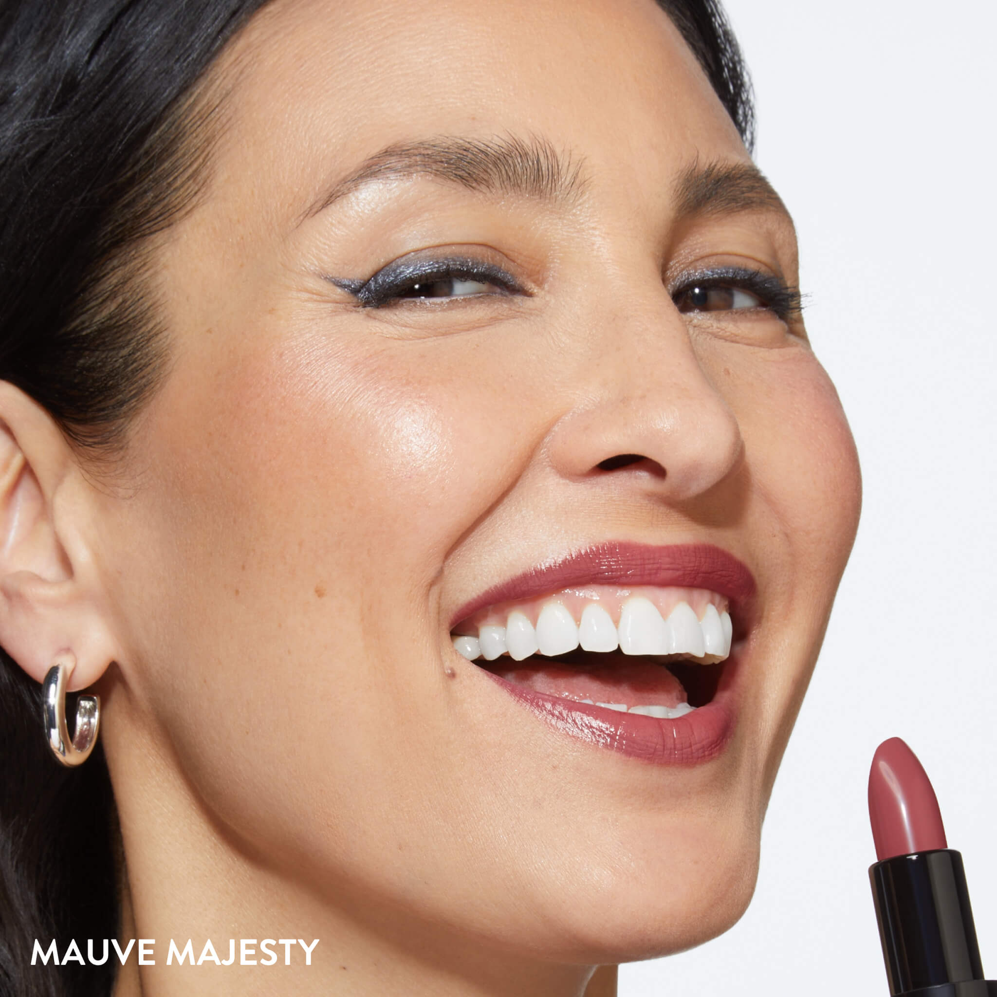 LG_ModernClassicCreamLipstickTrio_MauveMajesty_RealRosy_NovelNeutral_PDP_Application_MauveMajesty