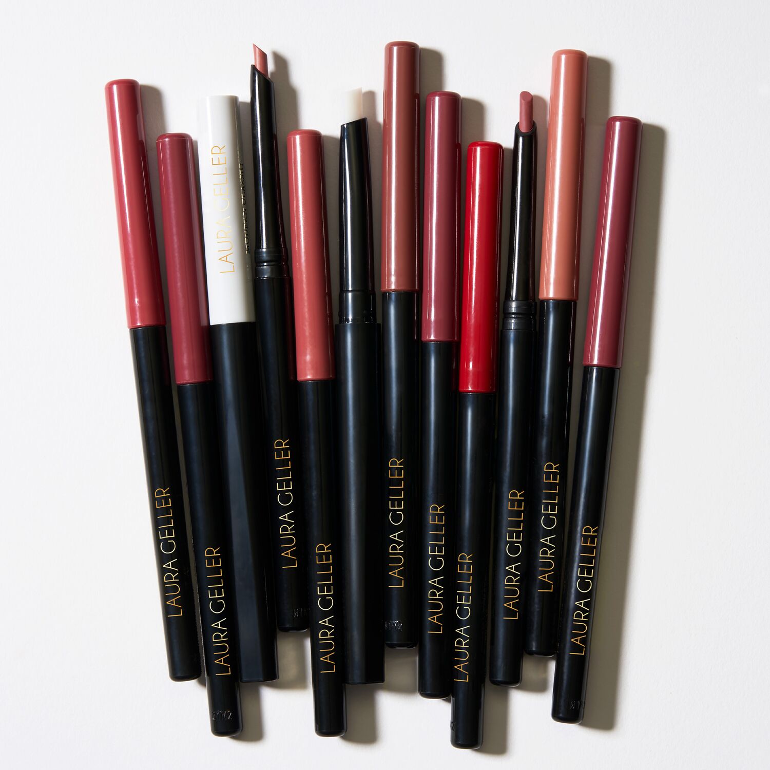 LG_ModernClassicInvisibleColorLockingLipLiner_PDP_FullAssortmentshot-ECommerce_JPG_7b88c714-e6a3-4076-ab83-38bd07efa993